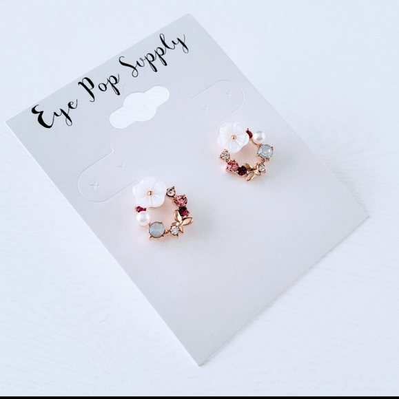 Pink flower stud earrings ! - Picture 2 of 2